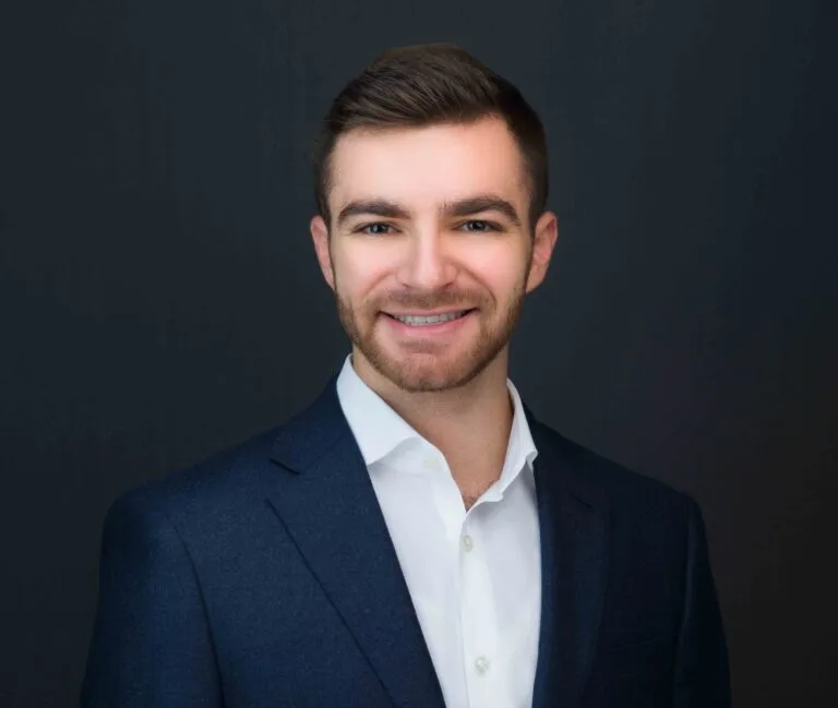 Headshot Photographers NYC. What to wear for headshots