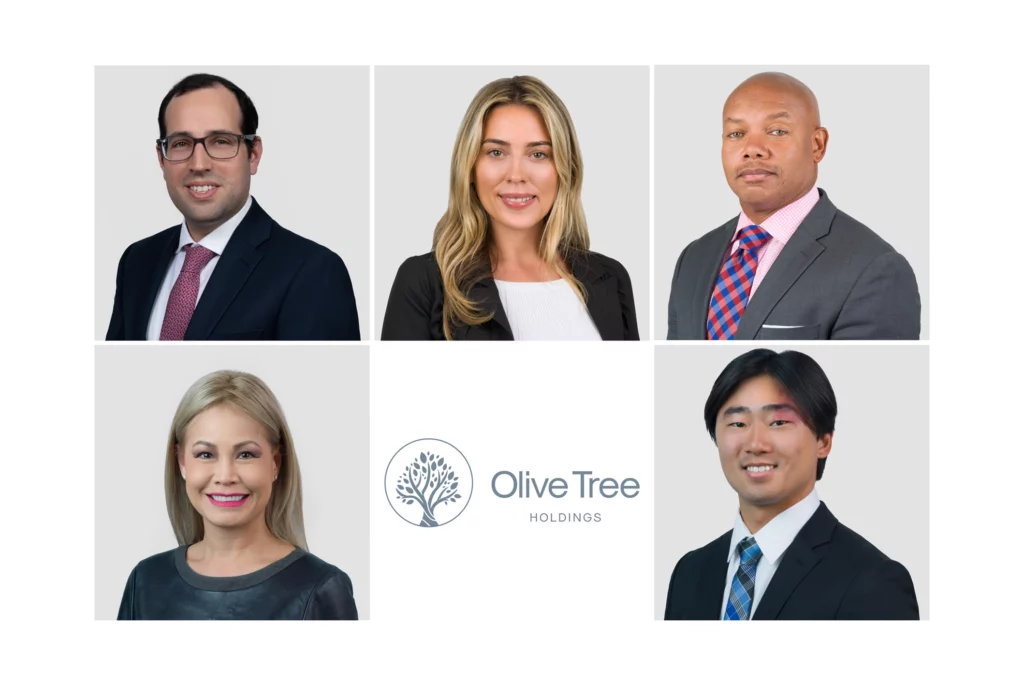 Corporate Headshot Photographers NYC, Realtor Headshots Photographers NYC