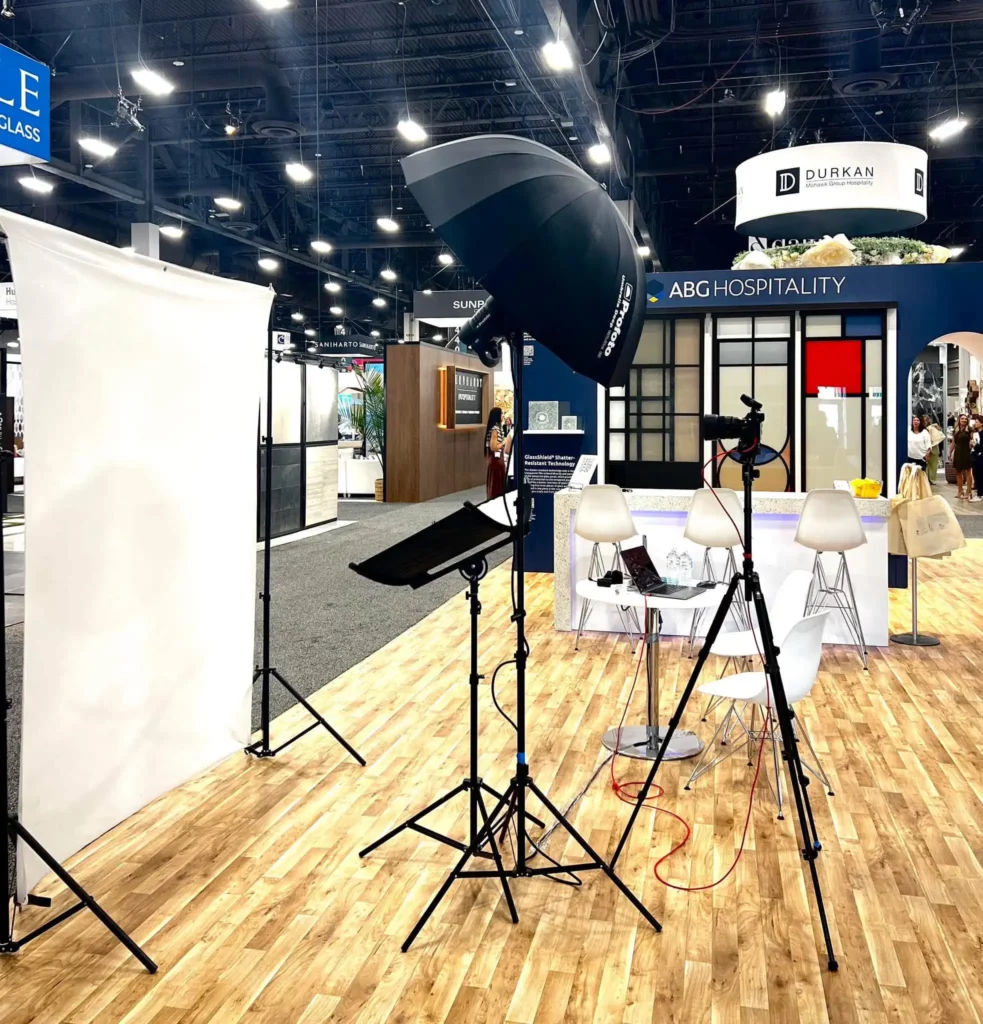 Trade Show headshot photographers. Conference headshot photographers. Conference headshot booth. Trade Show headshot booth.
