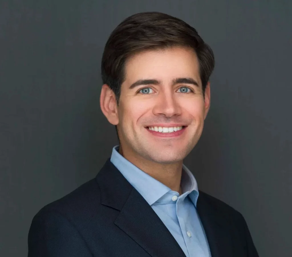 Headshot Photographers NYC, Headshots NYC, Headshot Photographers near me, corporate headshot