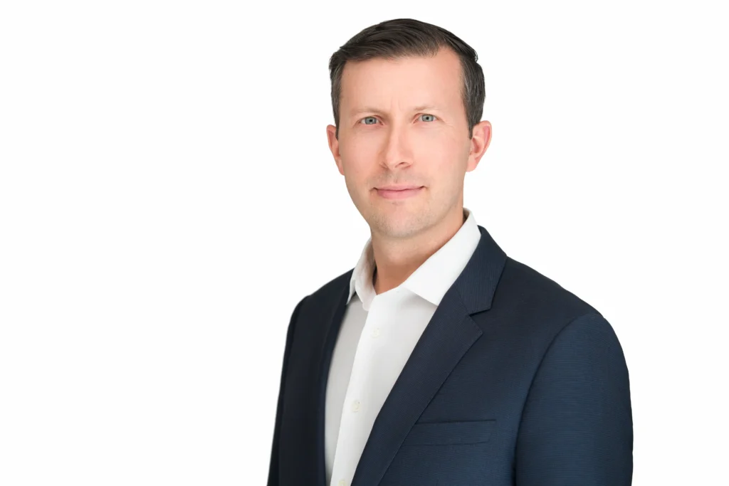 corporate headshot photographers nyc